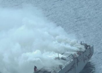 Përplasen dy anije në Detin e Veriut, zhduken dhjetëra njerëz –