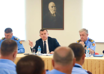 Bllokohet procesi i vettingut për 34 drejtues policie. Ja shkaku… –