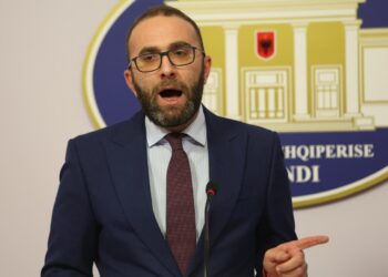 Nëse bllokon opozitën, do përballeni me pasoja të rënda –