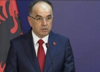 Skandal/ Presidenti i Shqipërisë kundër Kombëtares së Shqipërisë –