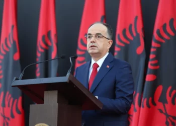 Ka keqkuptime, duhet të ulen dhe… –