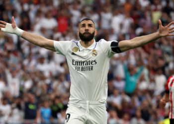 Benzema në krah të popullit të Palestinës: Bombardime të padrejta… –