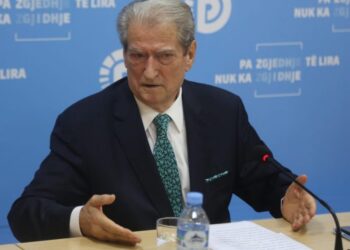 Do i bëni rezistencë SPAK-ut? Ja si përgjigjet Berisha –