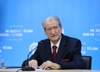 “Dokumentar horror”, Berisha publikon pamjet: Terrori më 14 maj…