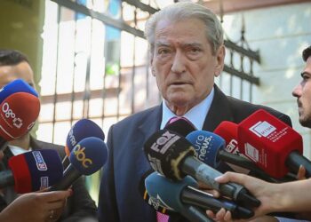 Ja si po tenton të emërojë –