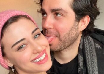 “Jam larguar mbi 20 herë nga shtëpia”, moderatorja rrëfen prapaskenat e jetës në çift –