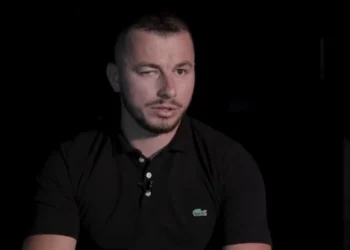 Gafë e anestezistit?! Çfarë zbulon i riu që humbi syrin –