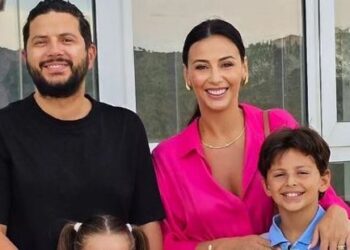 Mbushi 10 vjeç, djali i Ermalit dhe Amit “ulëret” nga gëzimi –