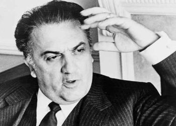 30 vite nga ikja e Fellinit, gjeniut me mijëra botë mes qiellit… –