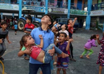 Fytyra e luftës në FOTO/ Përleshjet vdekjeprurëse në Izrael dhe Gaza –