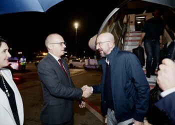 Igli Hasani mirëpret në Tiranë Presidentin e Këshillit Evropian –