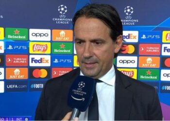 U entuziazmova kur ma përmendën si emër –