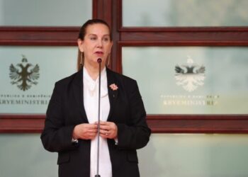 Berisha nen hetim, vjen reagimi i parë nga ministrja e qeverisë Rama –