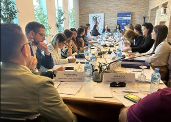 Transparenca rrit besimin e publikut tek institucionet –