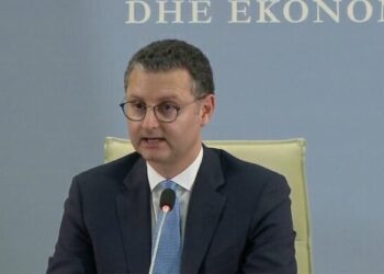 Shqipëria del nga lista gri e pastrimit të parave –