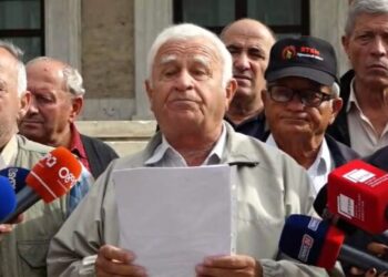 “Ose të drejtën, ose jetën“, minatorët protesta para kryeministrisë –