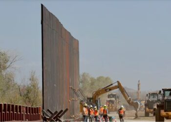 Biden ndryshon qëndrim për murin në kufi me Meksikën –