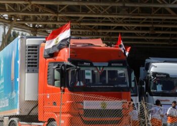 U lejuan vetëm 20 kamionë me ndihma në Gaza, mbyllet kalimi i Rafah –