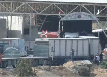 Hapet koridori në Rafah, kamionët me ndihma futen në Gaza –