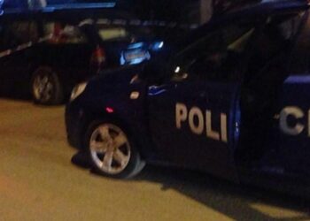 Policia ekzekuton urdhër-arrestet për disa zyrtarë –