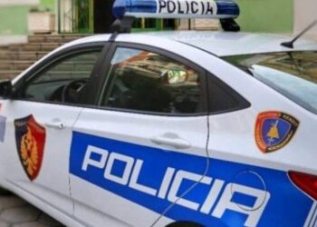 Ishte larguar nga banesa, gjendet i pajetë 80-vjeçari. Çfarë dyshohet –