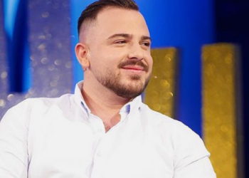 VIDEO/ “Iu lëpive të gjithëve”, vajzat zihen keq me Ronaldo Sharkën –