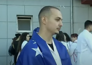 Studentët e Mjekësisë vazhdojnë protestën, kërkojnë anulimin e ligjit –