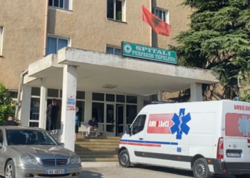 Shitën ilaçet tek privati, procedohet shefja e shërbimit spitalor –