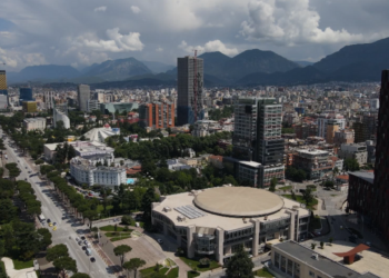 KKT miraton lejet për ndërtimin e 12 objekteve në Tiranë –