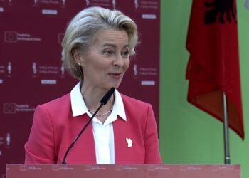 Dhurata madhore që Shqipëria na bëri –