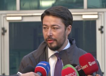 GJKKO caktoi Simonin si avokat, Shkëlzen Berisha: Më mirë Balla… –