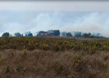 Jemi të rrezikuar, po na digjen shtëpitë –