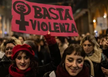 Vrasja makabre e 22-vjeçares, “shpërthejnë” protestat në Itali/ Detajet –