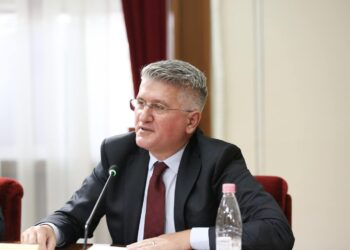 Do na kesh përballë nëse… –