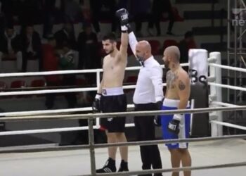 VIDEO/ Xhuzepe Jaka hedh në Knock Down boksierin boshnjak –