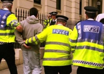 Trafikonin drogë, 70 vjet burg për bandën e drejtuar nga vëllezërit shqiptarë (Emrat) –