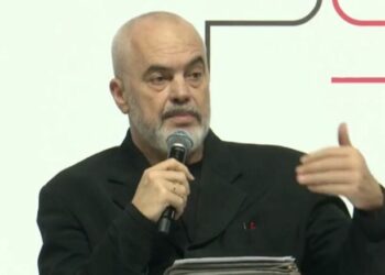 Do e shtrijmë në të gjithë arsimin publik –