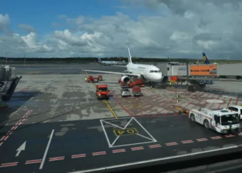 Të shtëna me armë në aeroportin e Hamburgut, anulohen 27 fluturime –