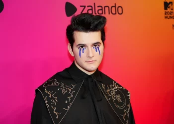 Gjon’s Tears shpallet “Artisti më i mirë zviceran” në MTV EMA Awards –