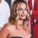 Sytë nga Margot Robbie, pse të gjithë u fiksuan pas korsesë së saj? –