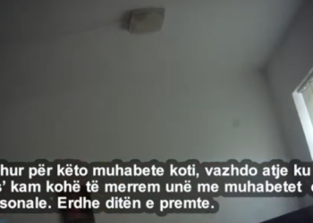 “Do të vras oj k…”, bashkëshorti dhunon gruan që… (VIDEO) –