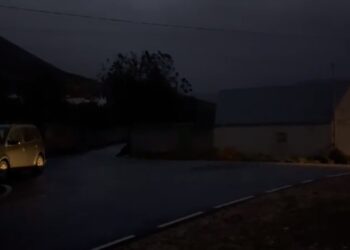 Kukësi përfshihet nga cikloni, fshatrat pa energji elektrike –