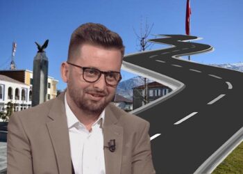 Komedi në Kolonjë, Erjoni blen 100 MLN lekë asfalt në mes të shirave –