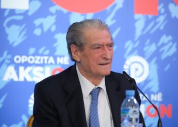 Protesta e opozitës në Kuvend, Berisha: Ja pse nuk tërhiqemi