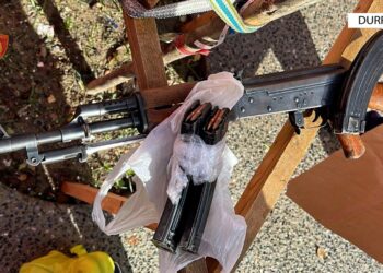 I arrestuar për abuzim seksual me të mitura, i gjenden armë e drogë.. –