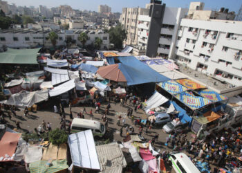 Ushtria izraelite bastis spitalin Al Shifa në Rripin e Gazës –