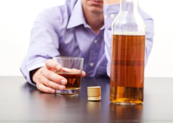 Sa kohë i duhet trurit për t’u rikuperuar nga alkooli? –