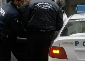 Shqiptari tenton të vrasë kunatin, qëllon në ajër për të ikur –