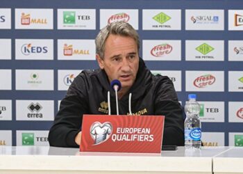 Shkarkohet trajneri i Kosovës –