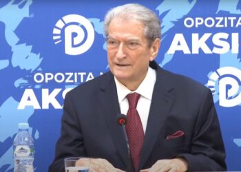 Jehonë botërore mbi aksionin opozitar, i çorri maskën Ramës –